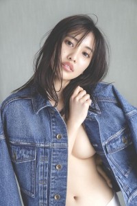 Gravure Idol Hinako Sano Stuns Fans With Semi Nude Photo Book Tokyo