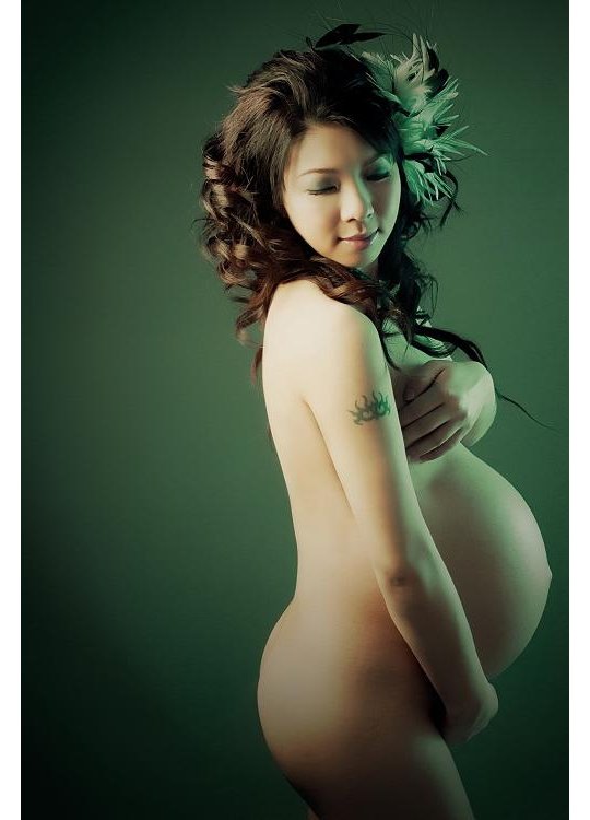 Nudist Lactating Tits - Lactating breast, â€œMilky Motherâ€ complex fetish sex clubs in Tokyo â€“ Tokyo  Kinky Sex, Erotic and Adult Japan