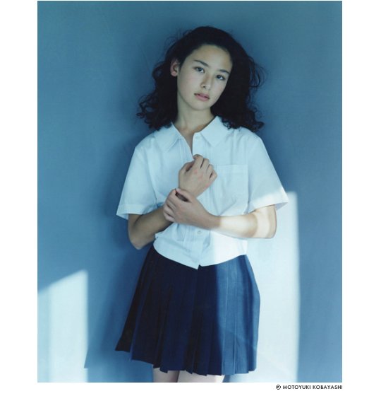 Blue School Girl - Photographer documents â€œinnocentâ€ schoolgirls around world â€“ Tokyo ...