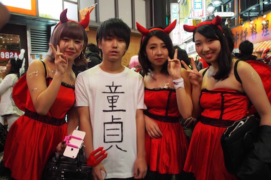 Japanese Male Virgin Lures Girls In Shibuya Halloween