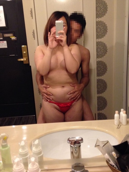 540px x 720px - The hottest leaked sex selfies of Japanese couples at love hotels â€“ Tokyo  Kinky Sex, Erotic and Adult Japan