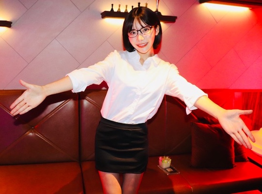 Japanese Porn Star Eimi Fukada Holds Hour Free Hugs Event For Fans Tokyo Kinky Sex Erotic