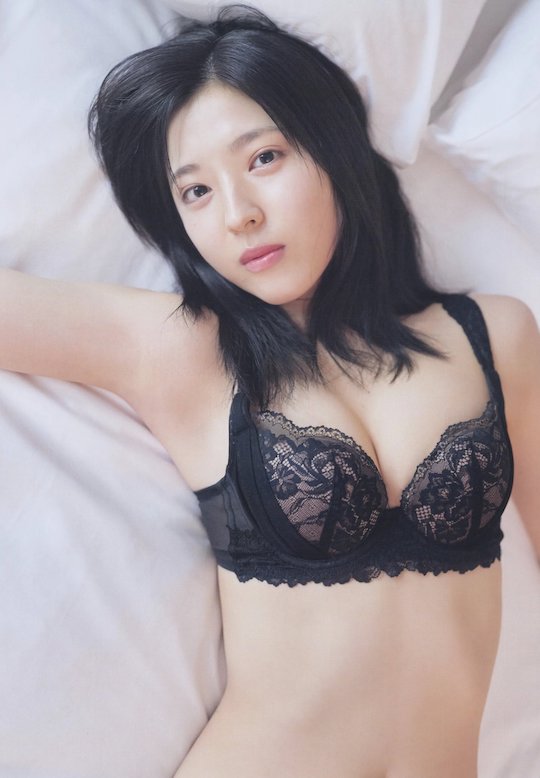 Seira Hayakawa Graduates Nogizaka And Retires With Semi Nude Photo