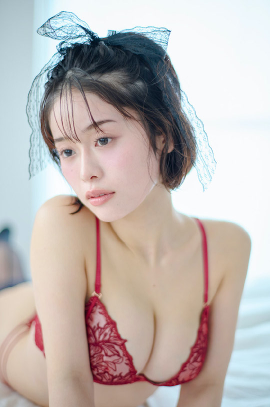 Adult Japanese Lingerie - Japanese porn star Minamo models Christmas lingerie for Ravijour â€“ Tokyo  Kinky Sex, Erotic and Adult Japan