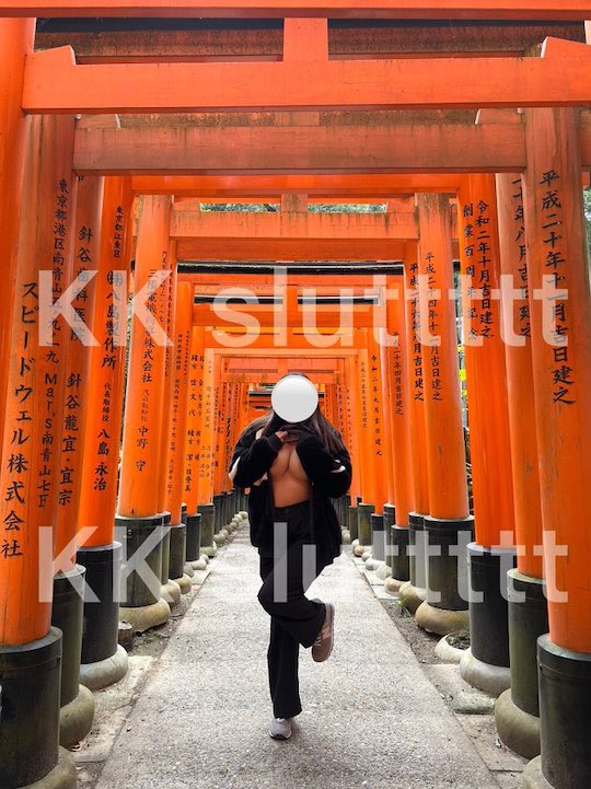 kk sluttttt staykkation chinese hong kong onlyfans japan kyoto fushimi inari shinto shrine